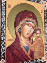 Load image into Gallery viewer, Icon Diptych - Christ The Teacher and Virgin of Kazan With Cross on the Front & Back 8"