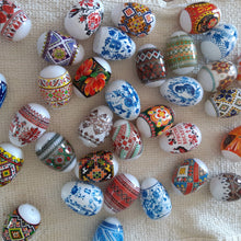 Load image into Gallery viewer, 7 Embroidered Ukrainian Easter Egg Decorating Wraps
